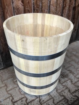 Holztrog aus Hartholz ( Eiche / Akazie) 380 Liter Wasserfass Gartenfass